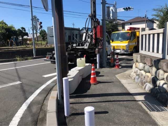 岐阜市の土木・建設工事・脱着式SP基礎 株式会社 AKメンテナンスの事業内容「防護柵（ガードレール）」4