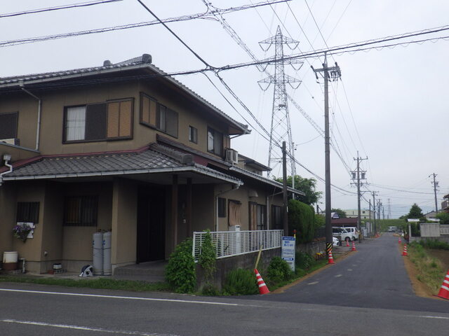 岐阜市の土木・建設工事・脱着式SP基礎 株式会社 AKメンテナンスの事業内容「カーブミラー設置」1