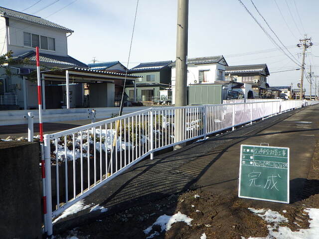 転落防止用縦格子フェンス設置工事【岐阜市】